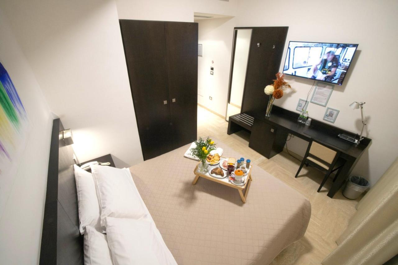 Albergo Cantiani Ancona Bagian luar foto