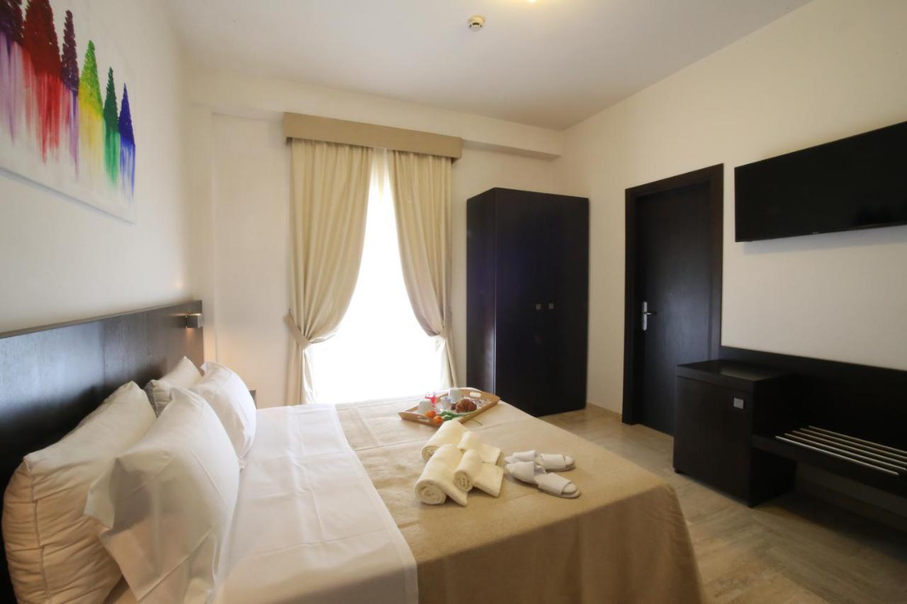 Albergo Cantiani Ancona Bagian luar foto